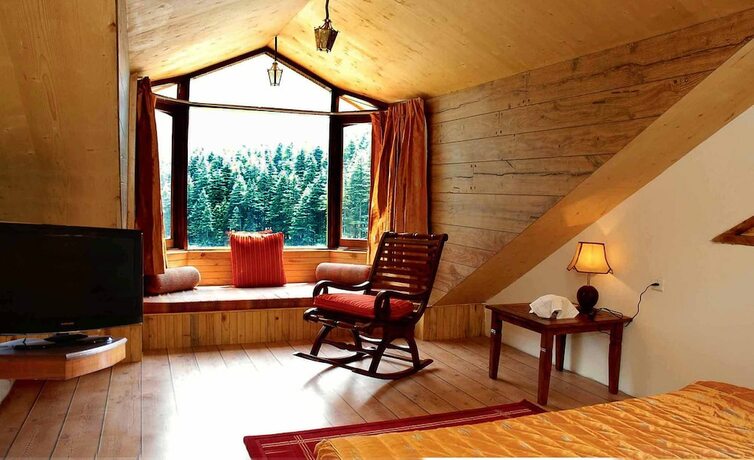 Imagen de la habitación del Hotel Manali Heights. Foto 6