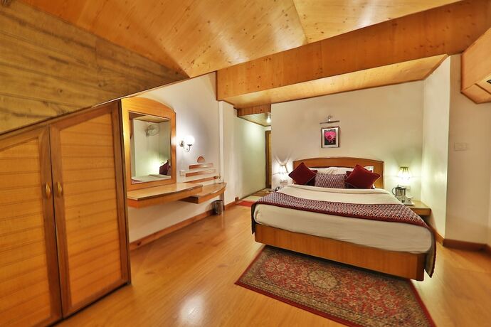 Imagen de la habitación del Hotel Manali Heights. Foto 11