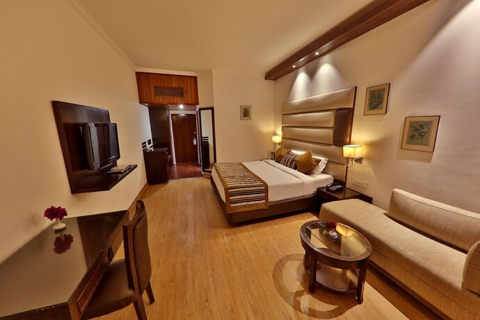 Imagen de la habitación del Hotel Manali Heights. Foto 13