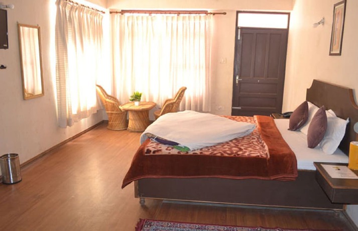 Imagen de la habitación del Hotel Manali Jain Cottage. Foto 7
