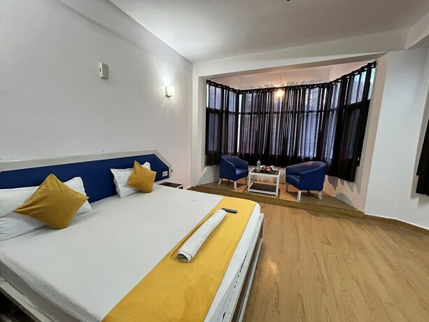 Imagen de la habitación del Hotel Manali Palace. Foto 20