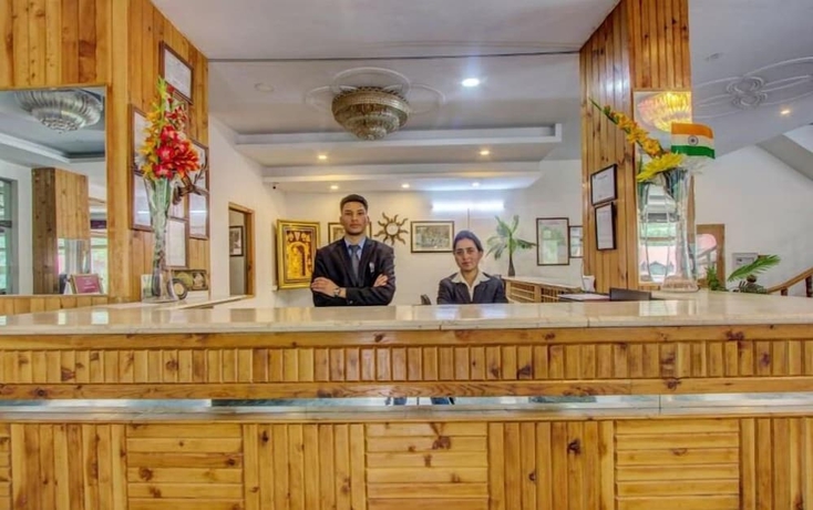Imagen de los interiores del Hotel Manali Valley Resorts. Foto 17