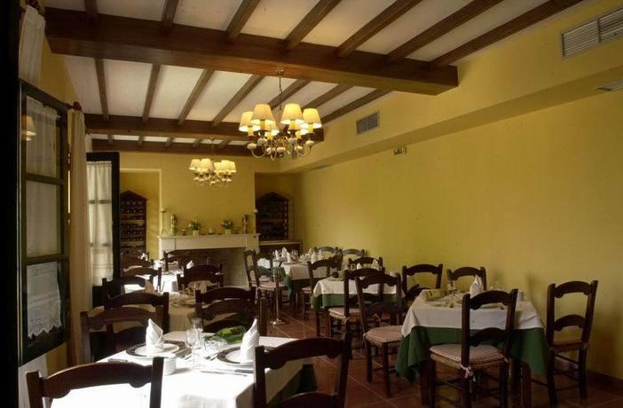 Imagen del bar/restaurante del Hotel Manantial de Roya. Foto 2