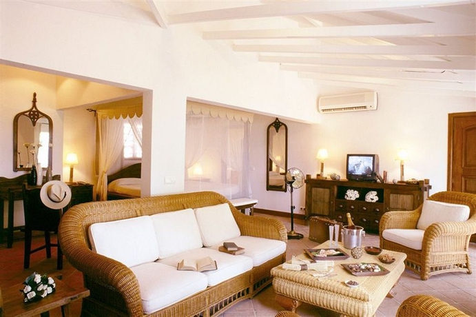 Imagen de los interiores del Hotel Manapany. Foto 7