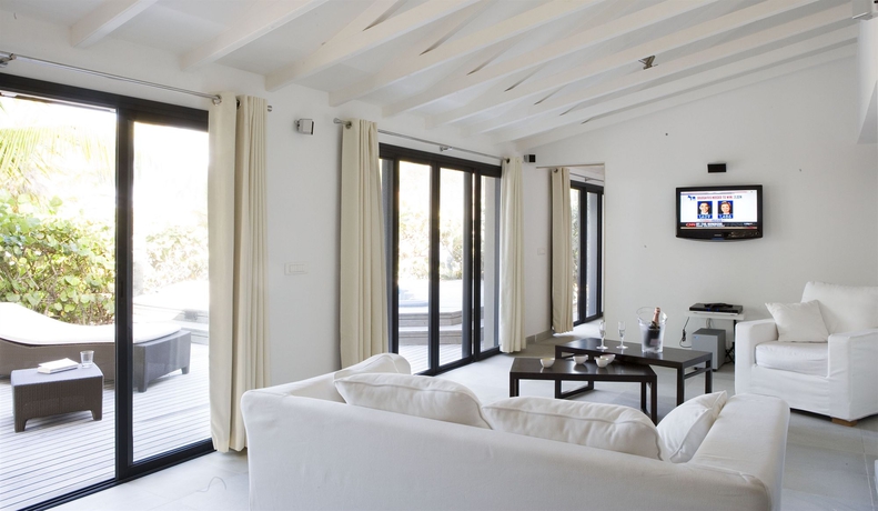 Imagen de los interiores del Hotel Manapany. Foto 8