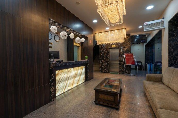 Imagen general del Hotel Manas Continental. Foto 3