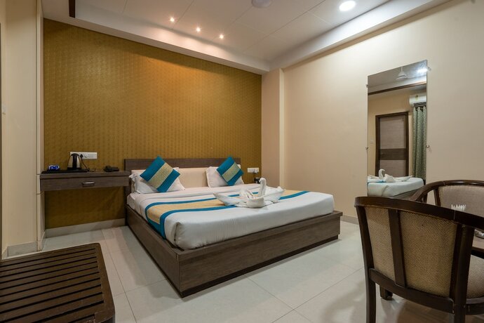 Imagen de la habitación del Hotel Manas Continental. Foto 16