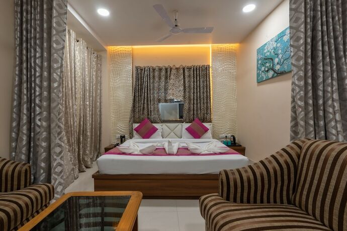 Imagen de la habitación del Hotel Manas Continental. Foto 17