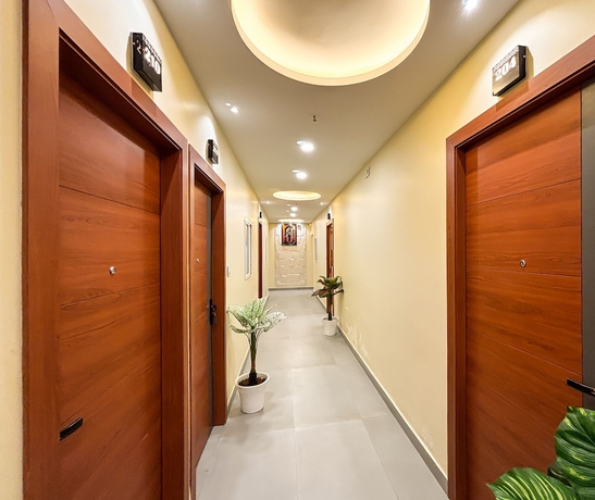 Imagen de los interiores del Hotel Manas Inn. Foto 12