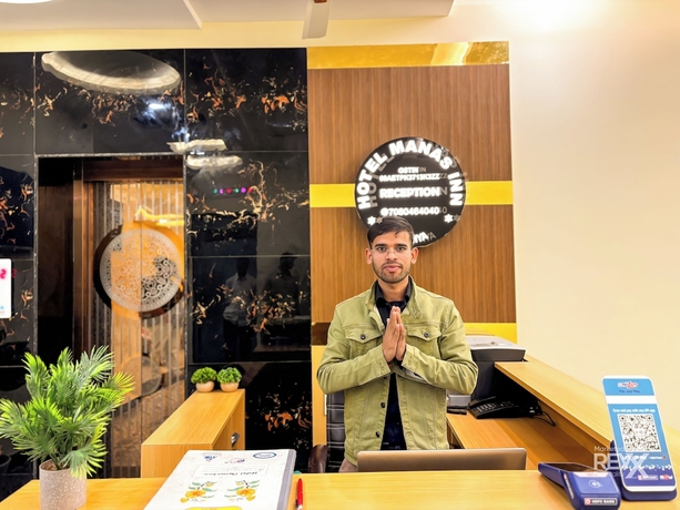 Imagen de los interiores del Hotel Manas Inn. Foto 13