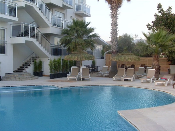 Imagen general del Hotel Manaspark Calis. Foto 2