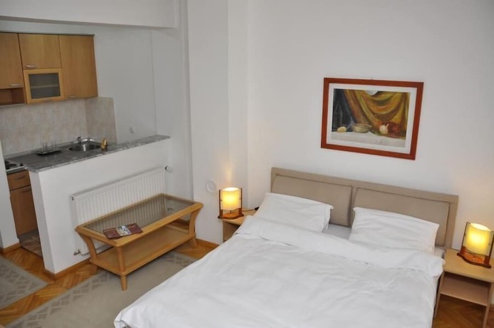 Imagen de la habitación del Hotel Manastir Berovo. Foto 13