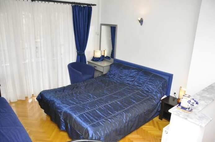 Imagen de la habitación del Hotel Manastir Berovo. Foto 14