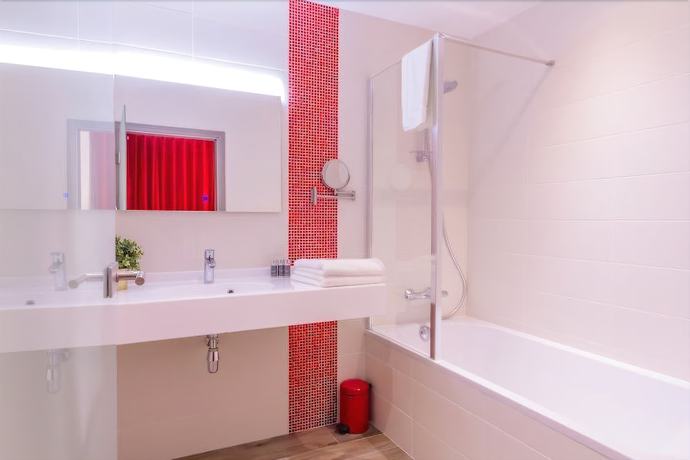 Imagen de la habitación del Hotel Manava. Foto 3
