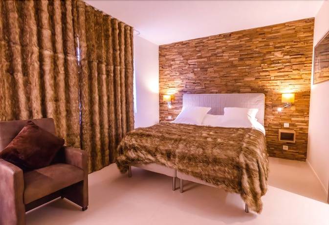 Imagen de la habitación del Hotel Manava. Foto 10