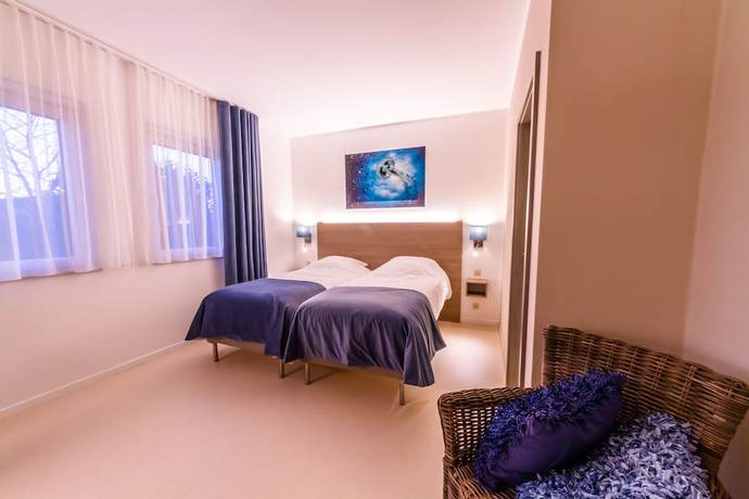 Imagen de la habitación del Hotel Manava. Foto 12
