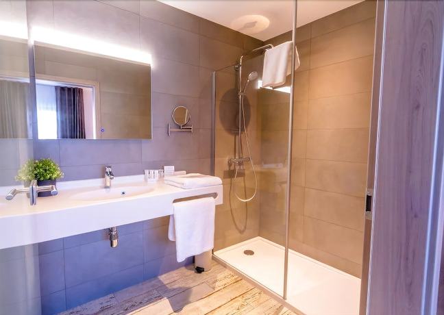 Imagen de la habitación del Hotel Manava. Foto 15