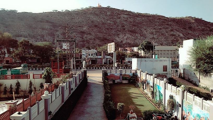 Imagen general del Hotel Manbhar. Foto 2