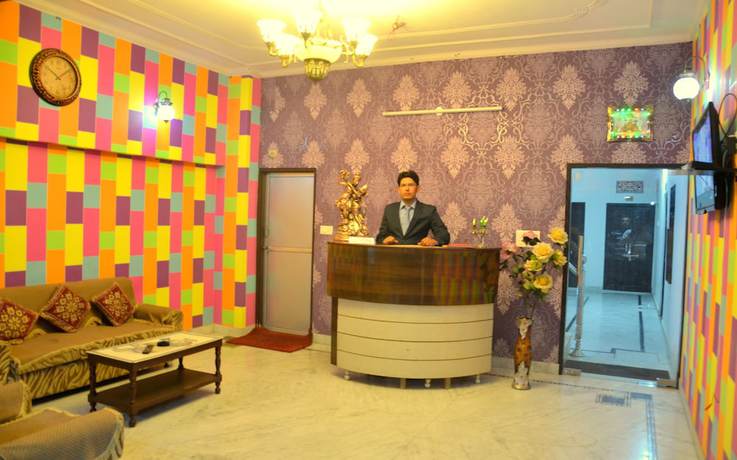 Imagen de los interiores del Hotel Manbhar. Foto 14