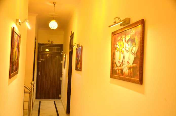 Imagen de los interiores del Hotel Manbhar. Foto 15