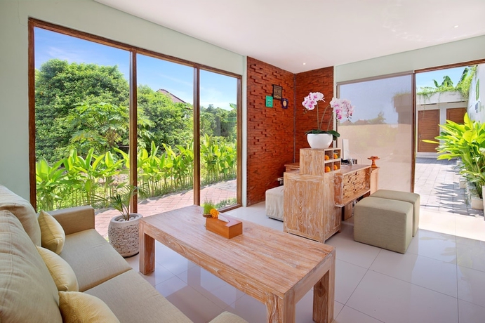 Imagen de los interiores del Hotel Manca Villa. Foto 18