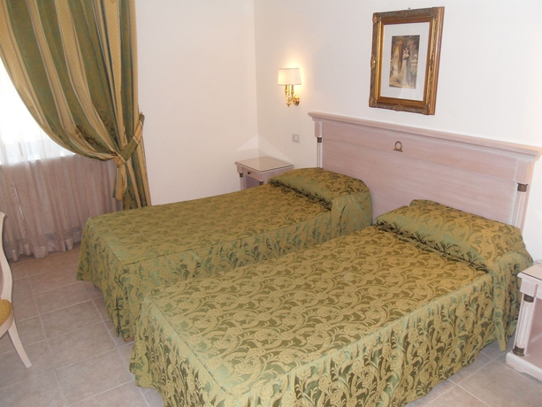 Imagen de la habitación del Hotel Mancini Park. Foto 12