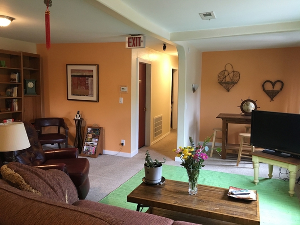 Imagen de los interiores del Hotel Mancos Inn. Foto 17
