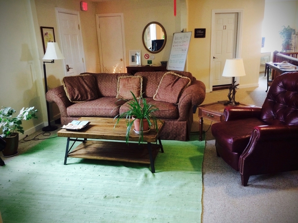 Imagen de los interiores del Hotel Mancos Inn. Foto 19