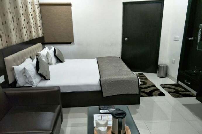 Imagen de la habitación del Hotel Mandakini Lush. Foto 13