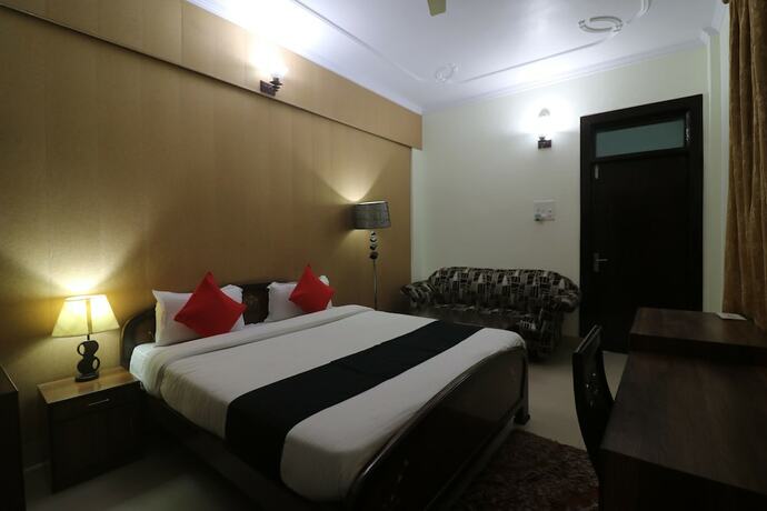 Imagen general del Hotel Mandakini, Pauri. Foto 12