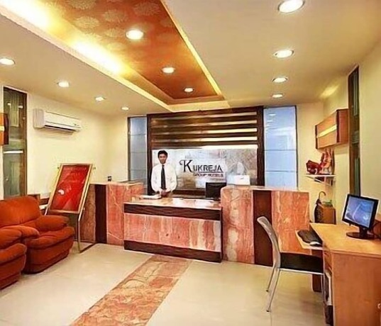 Imagen general del Hotel Mandakini Plaza, Kanpur. Foto 4