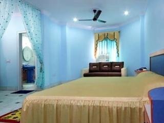 Imagen de la habitación del Hotel Mandakini Villas. Foto 2