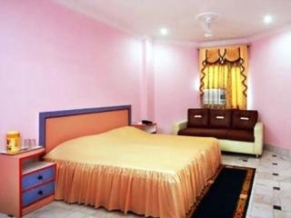 Imagen de la habitación del Hotel Mandakini Villas. Foto 4