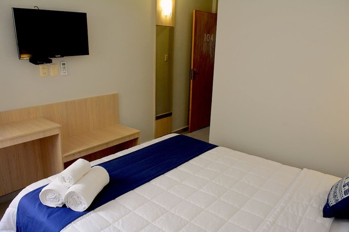 Imagen de la habitación del Hotel Mandala, Encarnaci&oacute;n. Foto 12