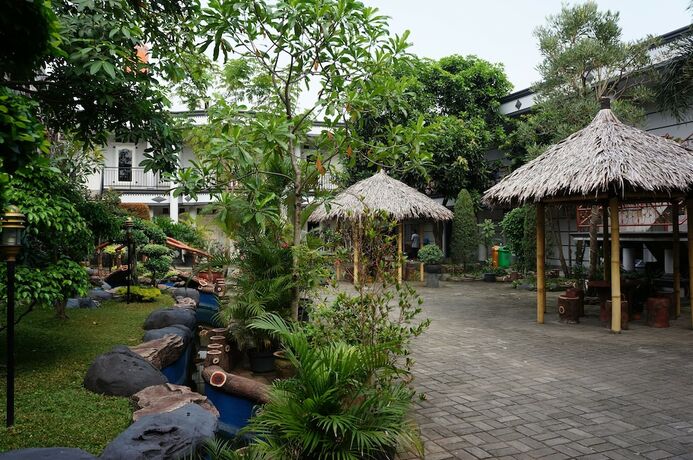 Imagen general del Hotel Mandala, Mekarsari. Foto 3