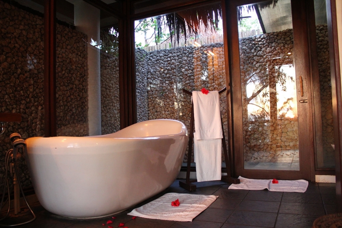 Imagen de la habitación del Hotel Mandala Spa And Villas. Foto 4