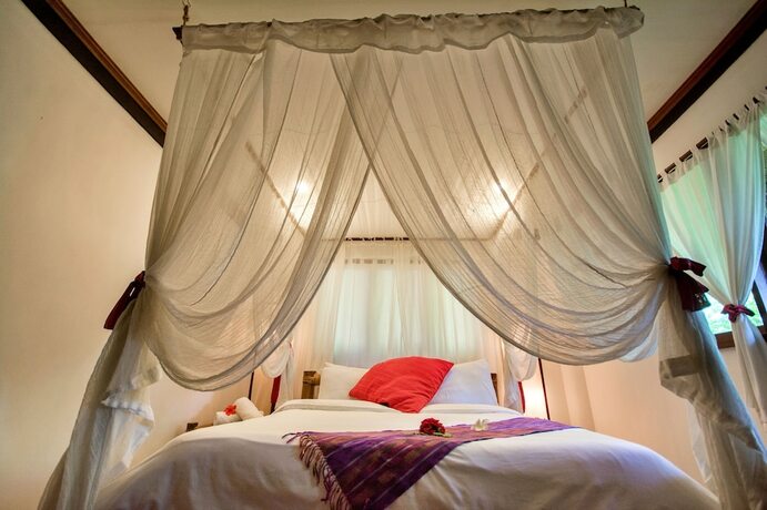 Imagen de la habitación del Hotel Mandala Spa and Resort Villas. Foto 18