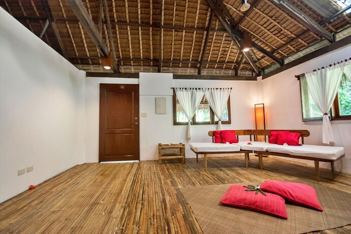 Imagen de la habitación del Hotel Mandala Spa and Resort Villas. Foto 20
