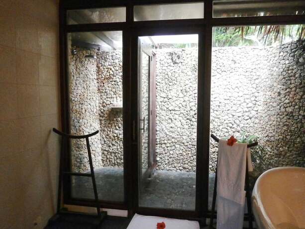 Imagen de la habitación del Hotel Mandala Spa and Resort Villas. Foto 21