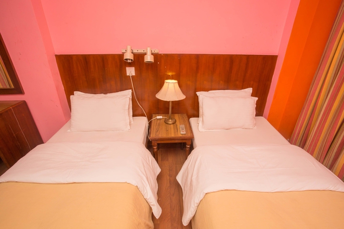 Imagen de la habitación del Hotel Mandala Suite. Foto 7