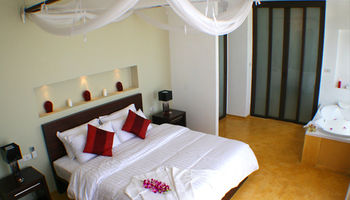 Imagen de la habitación del Hotel Mandalai. Foto 6