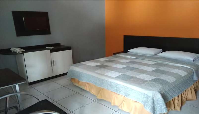 Imagen de la habitación del Hotel Mandalawangi. Foto 10