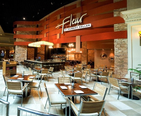 Imagen del bar/restaurante del Hotel Mandalay Bay Resort and Casino. Foto 3