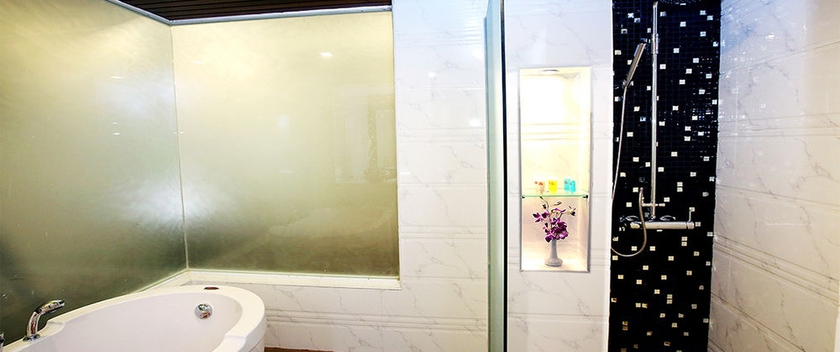 Imagen de la habitación del Hotel Mandalay City. Foto 1