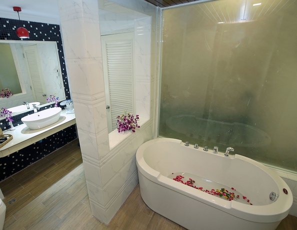 Imagen de la habitación del Hotel Mandalay City. Foto 4