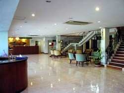 Imagen de los interiores del Hotel Mandalay Swan Hotel. Foto 6
