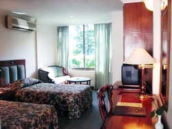 Imagen de la habitación del Hotel Mandalay Swan Hotel. Foto 3