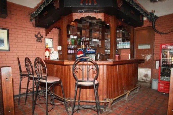 Imagen del bar/restaurante del Hotel Mandap. Foto 4