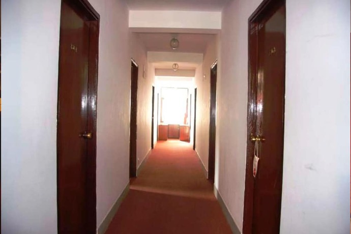 Imagen de los interiores del Hotel Mandap. Foto 12