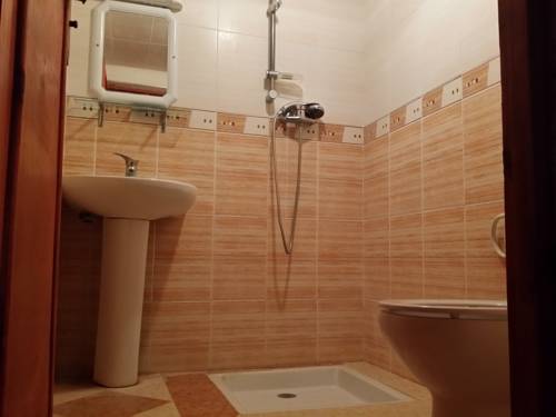 Imagen de la habitación del Hotel Mandar Saghrou Tazakht. Foto 8